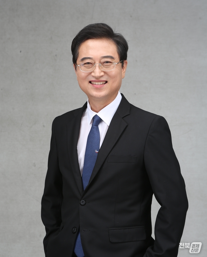 남원발전연구소 부소장·남원미래연합의원 이사장·김대규(법학박사)